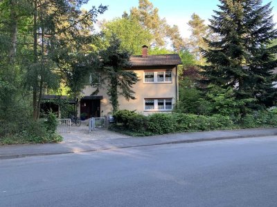 Bestlage Erlangen Sieglitzhof - freistehendes, renoviertes Einfamilienhaus