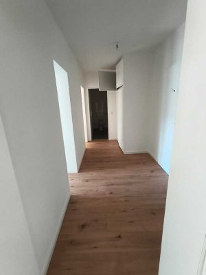 Schöne 2,5 - Zimmer Wohnung mit Balkon in Hamm Herringen
