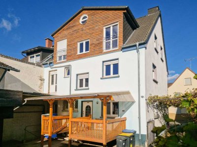 Ingelheim/Groß-Winternheim: Familienhaus mit großem Grundstück, Traumblick und viel Platz!