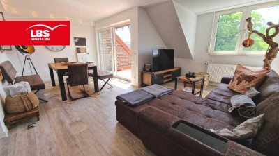 Modernisierte Maisonette-Wohnung mit neuen Bädern, Balkon und Carport!