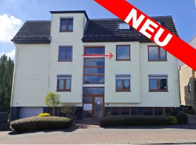 ** Weserblick vom Balkon – Charmante 3-Zimmer-Wohnung in Rönnebeck **