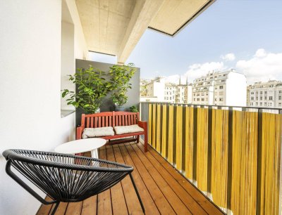 FULLY FURNISHED SHORT TERM APARTMENT