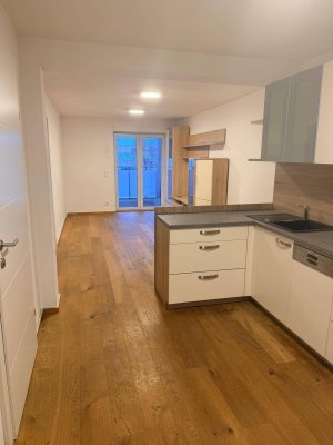 2-Zimmer-Wohnung mit Balkon und Aufzug