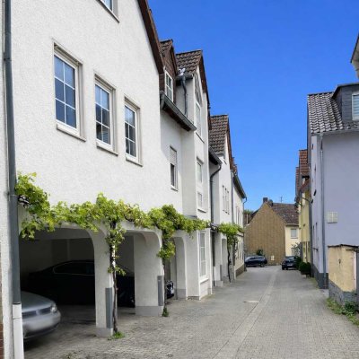 2 Zimmer Maisonette Wohnung mit Kamin und 2 Stellplätzen