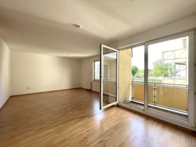Attraktive 1-Zimmer-Wohnung mit Balkon und moderner Einbauküche in lebendiger Stadtteillage