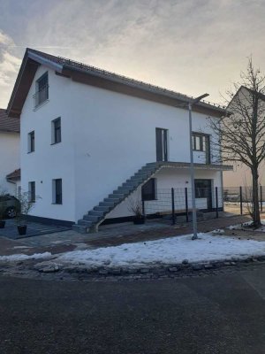 Gehobene helle Maisonette-Wohnung in ruhiger Wohnlage