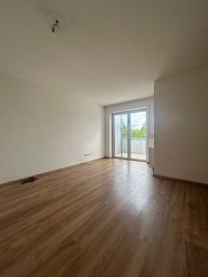 Stilvolle 2-Zimmer-Wohnung mit Balkon und Außenstellplatz in Lauingen (Donau)