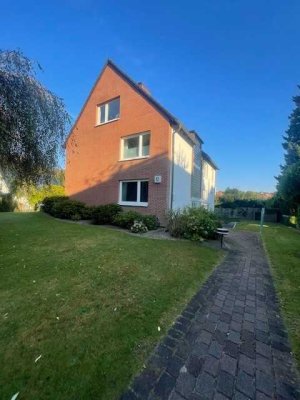 Hier wohnen Sie am schönsten ! 4 Zimmerwohnung zu vermieten