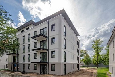 **Neubau 2026 - luxuriöse 3 Raumwohnung, 3.OG, Balkon, Lift,  Außenstellplatz**