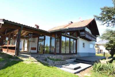 Geräumiges EFH – Nähe Schlossberg Stephanskirchen - 200 qm Wfl – 2000 qm Grund