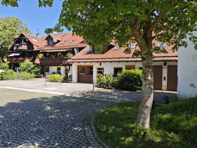 Top renovierte Einheit für einzigartiges Wohnen und/oder Arbeiten in Jengen