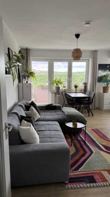 Möblierte 41 m² Wohnung mit Balkon & Weitblick in Regensburg-Königswiesen zur Untermiete