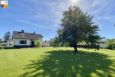 > > Großer Bungalow auf 1400m² I MB IMMOBILIEN < <