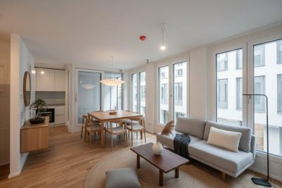 ++MOLLARD 50++ Superb 2-room apartment in the very heart of the city (2/4)