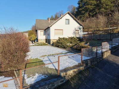 Panorama 200m² WFL, 2 Wohngeschoße, großer Garten, Obstbäume, Wald