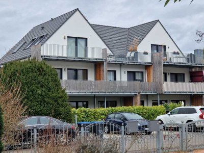 Schöne 2-Zi.-Whg mit gr. Balkon und EBK in Renningen-Malmsheim sucht nette Nachmieter(in) zum 01.01.