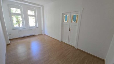 + + + 4,0-Zimmerwohnung + + +