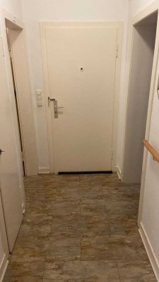 Helle 2,5-Zimmer Wohnung mit EBK in Essen