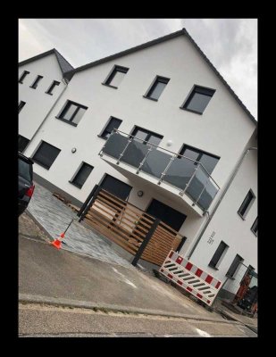 ** Exklusive 3 Zi,- Whg zu Mieten **