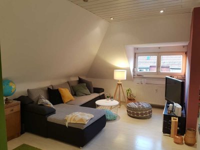 Schöne & helle 2,5-Zimmer-Maisonette-Wohnung + Einbauküche