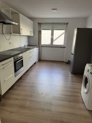 Helle 3-Zimmer Wohnung im EG  in Mannheim-Lindenhof