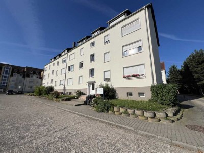 ***ca.5% Rendite - Gut geschnittene Dreiraumwohnung in Rackwitz***