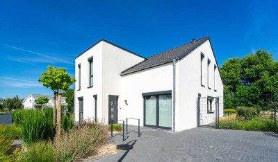 Scharbeutz, einmalige Gelegenheit - neuwertiges Einfamilienhaus mit 2 Wohnungen in Strandnähe