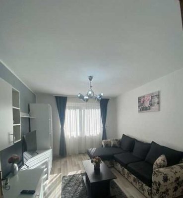 Erstbezug nach Sanierung mit Balkon und EBK: Preiswerte 2-Raum-Wohnung