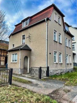 Achtung Kapitalanleger - Mehrfamilienhaus mit 3 WE  in Pößneck