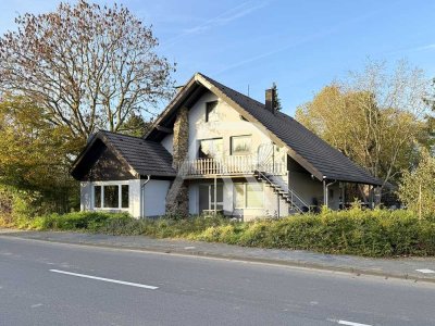 Ehemalige Schmiede mit Geschichte und Potenzial – großzügiges Wohnhaus mit zwei Etagen!