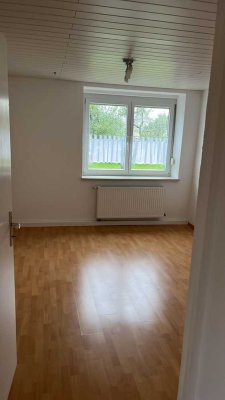 Erstbezug nach Sanierung: 4,5-Zi.-Wohnung in Eberhardzell mit 120 m²