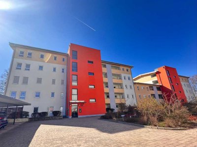 RESERVIERT  Gepflegte 2-Zi.-Eigentumswohnung am Hahnfluss–Ihr neues Zuhause mit Komfort und Service