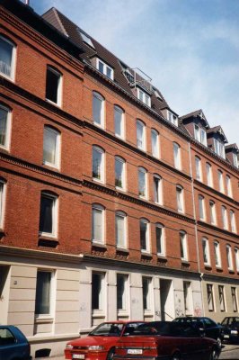 Schrevenpark:Dachgeschoßwohnung in Uninähe, 2 Zi, WG geeign,  EBK, Waschtrockner-Kammer / renoviert,