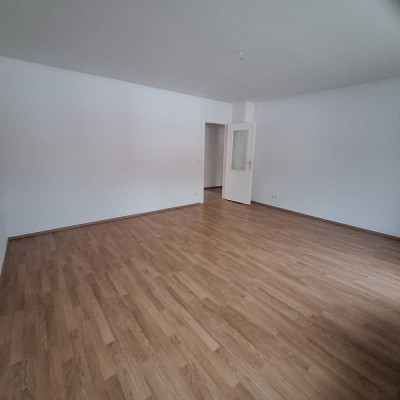 **Besichtigung, Samstag 19.09.  um 10 Uhr **  4-Zimmerwohnung in Reinbek
