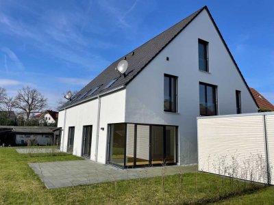 Bezugsfertig! Attraktive Neubau-DHH KfW 55 top Ausstattung Dielenböden 33659 Bi.-Senne