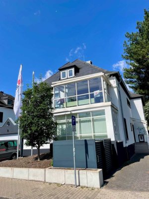 Charmante 2-Zimmer-Wohnung in Traumlage direkt am Rhein