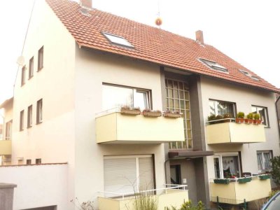 Top-Erdgeschoss-Wohnung - 3 Zimmer & 2 Balkone