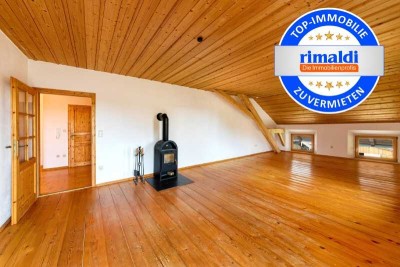 Großzügige DG-Whg. (120 m²) mit Schwedenofen & Balkon