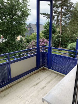 ruhig wohnen mit Balkon, Tageslichtbad  & moderne Einbauküche - Nähe Tierpark Rabenstein
