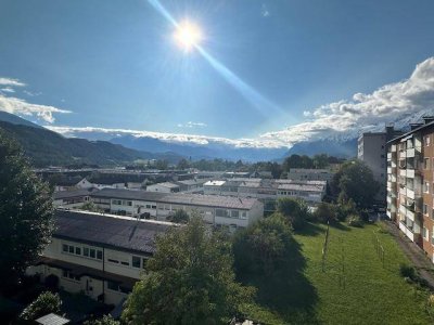 RENOVIERUNG -helle 3 Zimmerwohnung mit NEUER verglaster Loggia