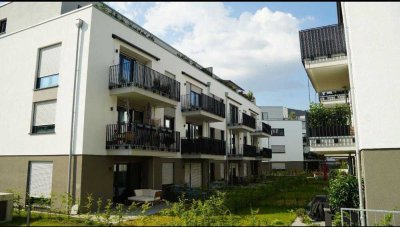 SONNIGES PENTHAUS MIT TRAUMHAFTER DACHTERRASSE IN ZENTRALER, GRÜNER LAGE 5 MIN VON UNI, KLINIK & HBF