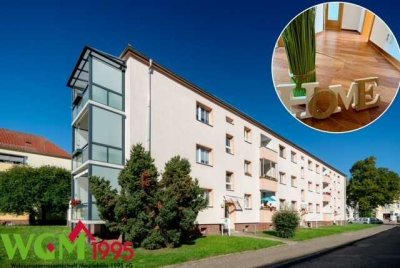 kleine, helle 3 -Raumwohnung mit Balkon!