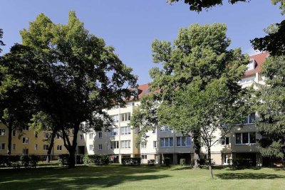Schicke Dachgeschoss-Wohnung mit 4 Zimmern.