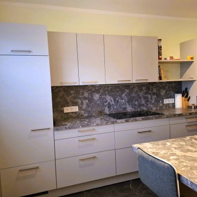 Top sanierte Erdgeschosswohnung in Leoben Göss mit Tiefgaragenplatz und Lift bis in den Keller