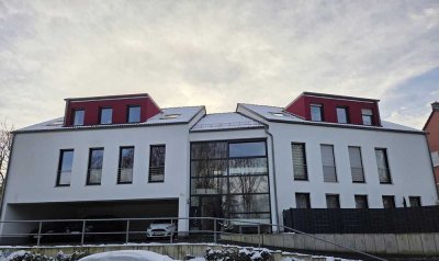 Schicke 4-Zimmer mit Dachterrasse - am Naturschutzgebiet Wiembach - provisionsfrei