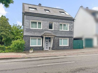 Stetig gepflegtes Zwei- bis Dreifamilienhaus als Kapitalanlage oder Selbstnutzung in Wipperfürth