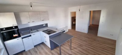 Stilvolle 2-Zimmer-Einliegerwohnung mit Einbauküche