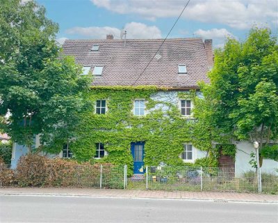 Veredelter Rohbau mit Scheune: Jetzt Ihr individuelles Wohnprojekt starten!