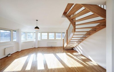 Stilvolle 3-Zimmer-Maisonette mit Galerie und herrlichem Ausblick – Ruhelage im 16. Bezirk