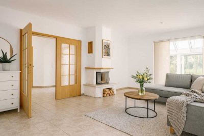 FAMILIEN-Idylle: ca. 210 m² Einfamilienhaus mit Wintergarten, Garagen, Sauna & Kamin ++ am Feldrand